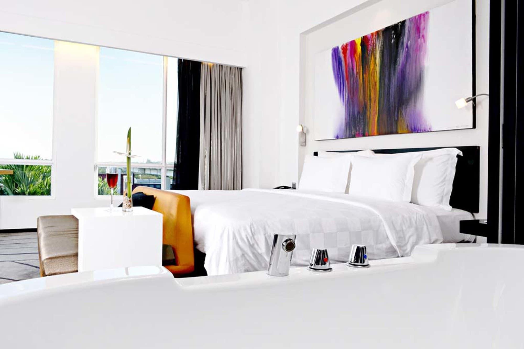 Ts Suites Surabaya Eksteriør bilde