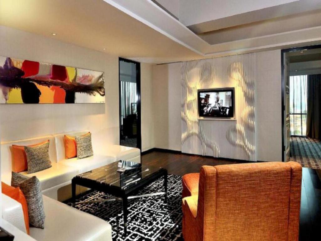 Ts Suites Surabaya Eksteriør bilde