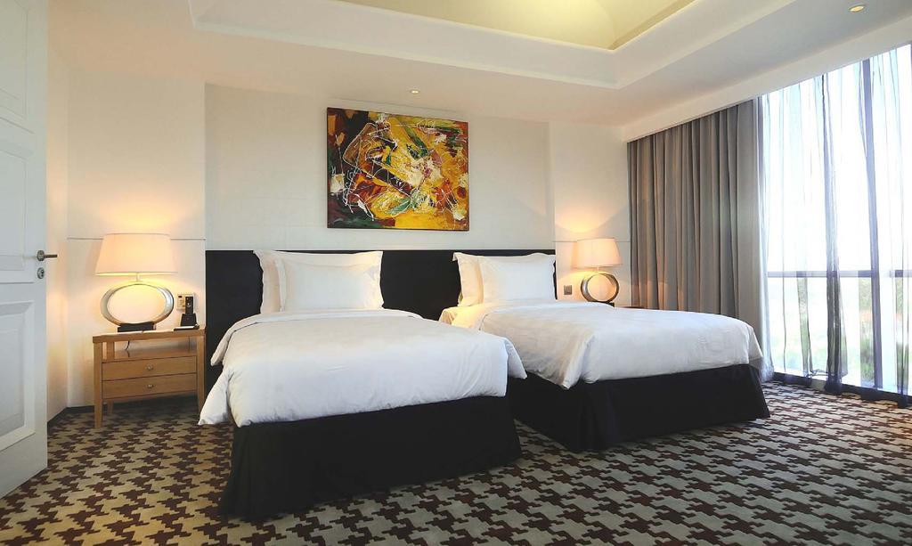 Ts Suites Surabaya Eksteriør bilde